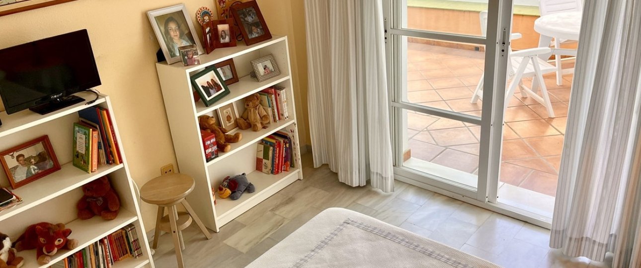 Resale - Town house - Estepona - Estepona Centro