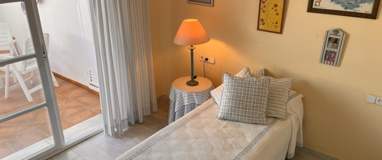 Resale - Town house - Estepona - Estepona Centro
