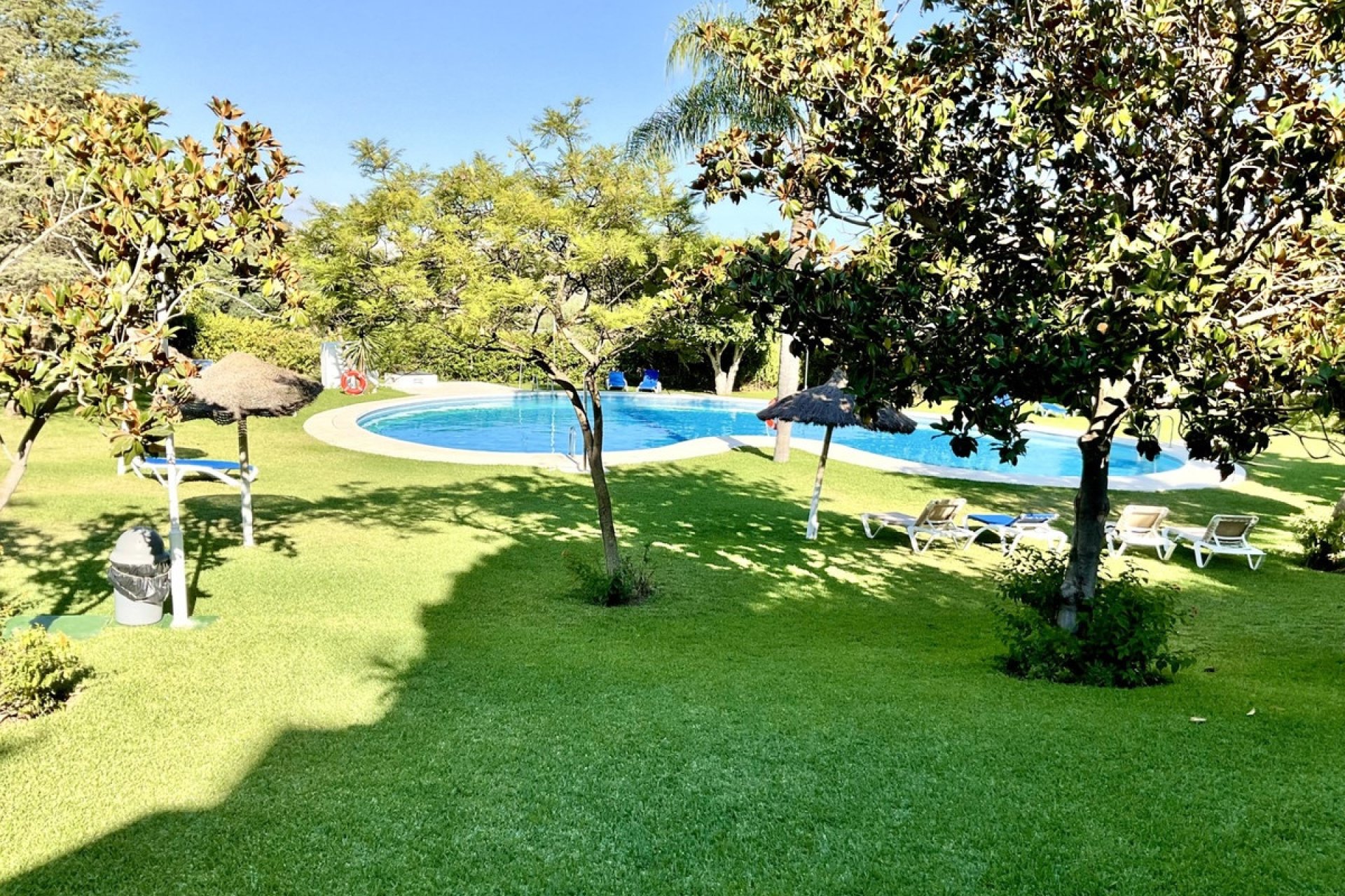 Resale - Town house - Estepona - Estepona Centro