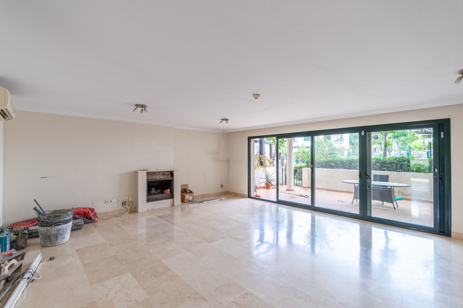 Resale - Town house - Estepona - Estepona Centro