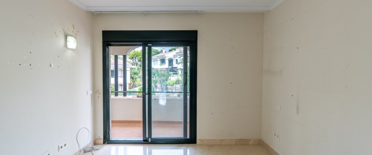 Resale - Town house - Estepona - Estepona Centro