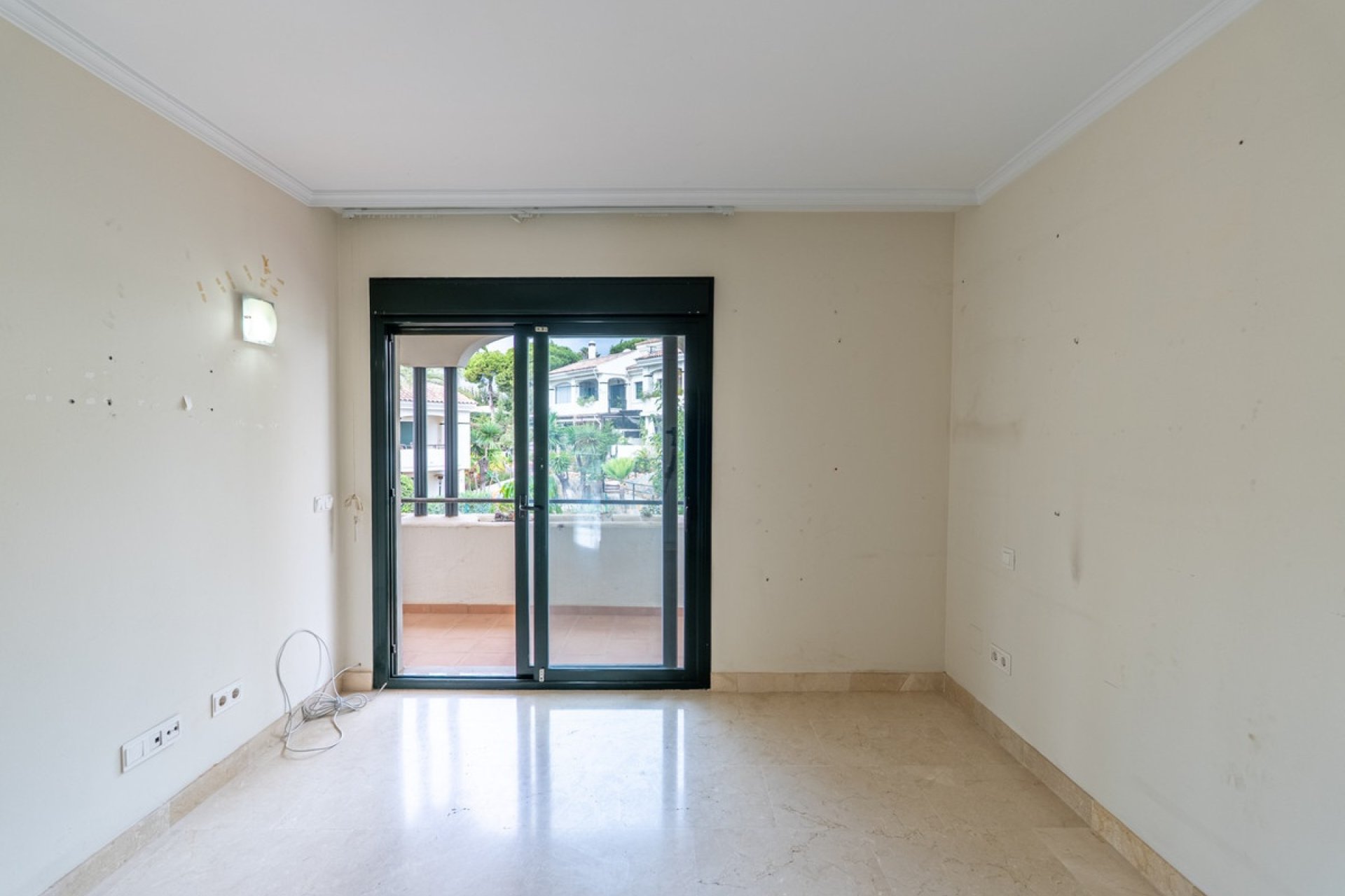 Resale - Town house - Estepona - Estepona Centro
