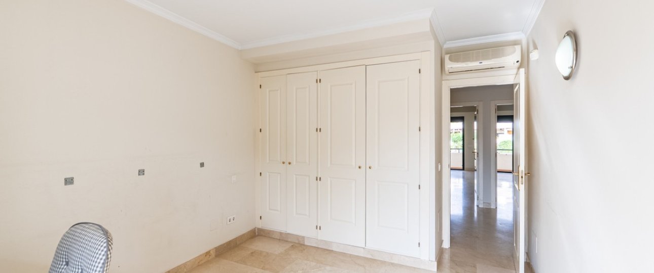 Resale - Town house - Estepona - Estepona Centro
