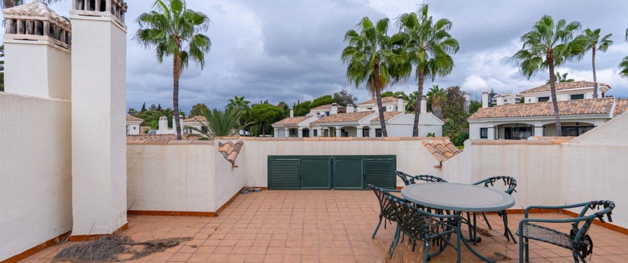 Resale - Town house - Estepona - Estepona Centro