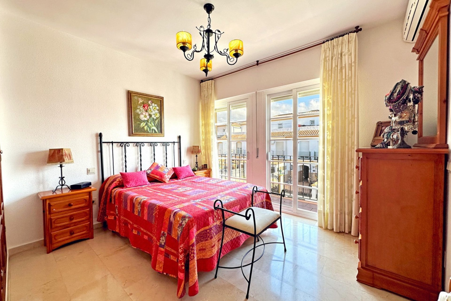 Resale - Town house - Estepona - Estepona Centro