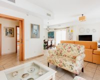 Resale - Town house - Estepona - Estepona Centro