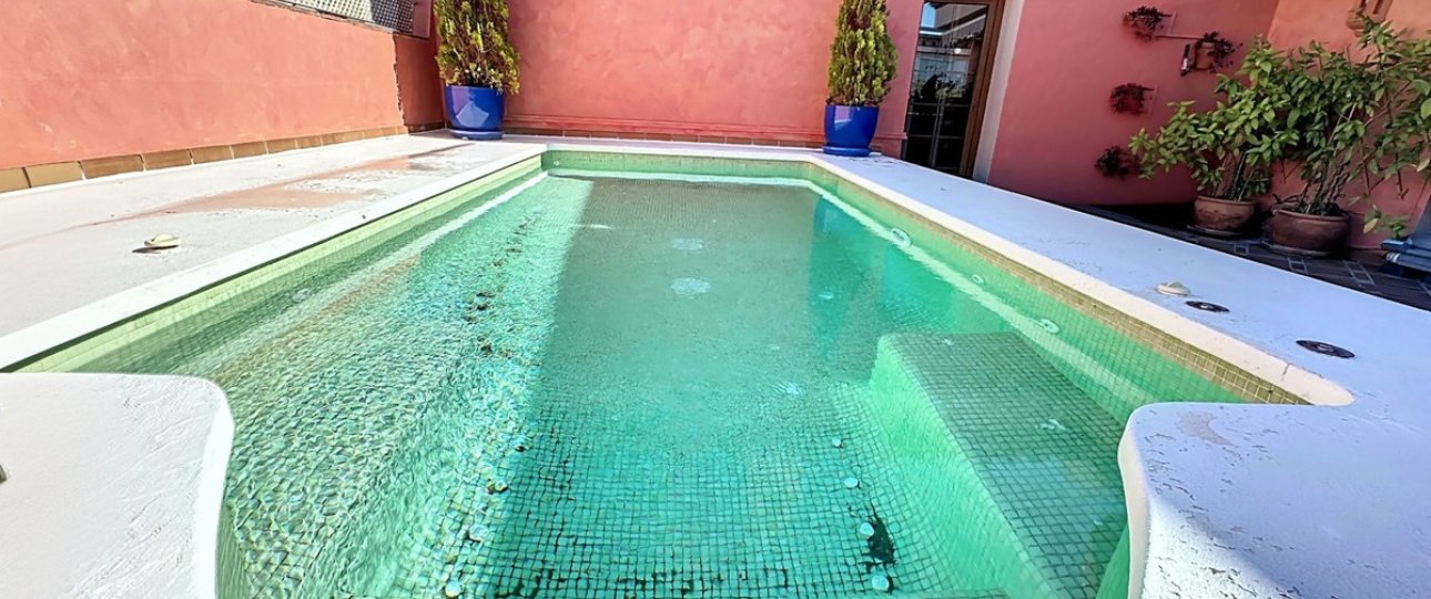 Resale - Town house - Estepona - Estepona Centro