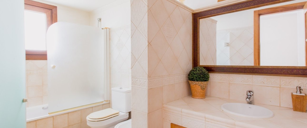 Resale - Town house - Estepona - Estepona Centro