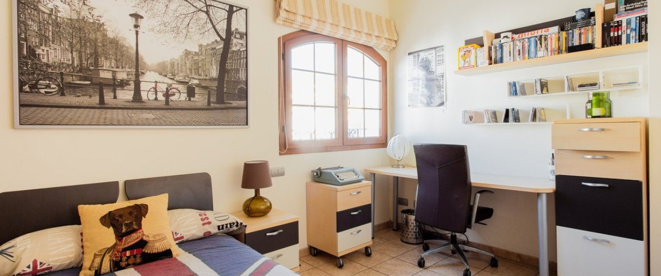 Resale - Town house - Estepona - Estepona Centro