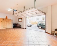 Resale - Town house - Estepona - Estepona Centro