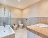 Resale - Town house - Estepona - Estepona Centro