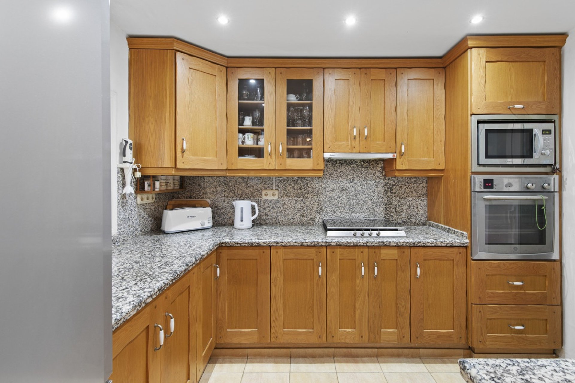 Resale - Town house - Estepona - Estepona Centro