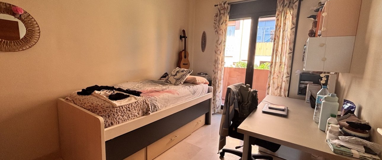 Resale - Town house - Estepona - Estepona Centro