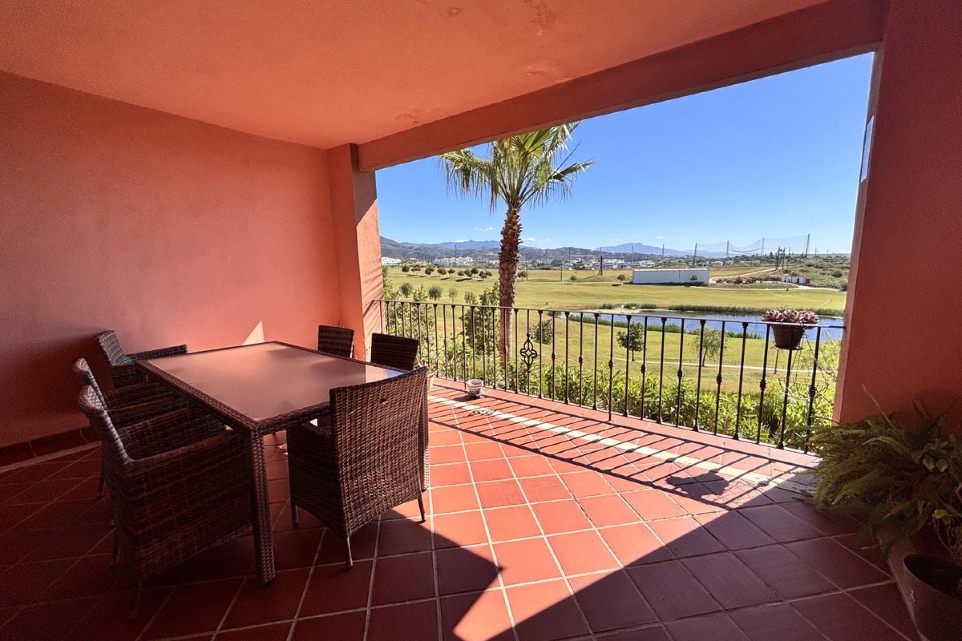 Resale - Town house - Estepona - Estepona Centro