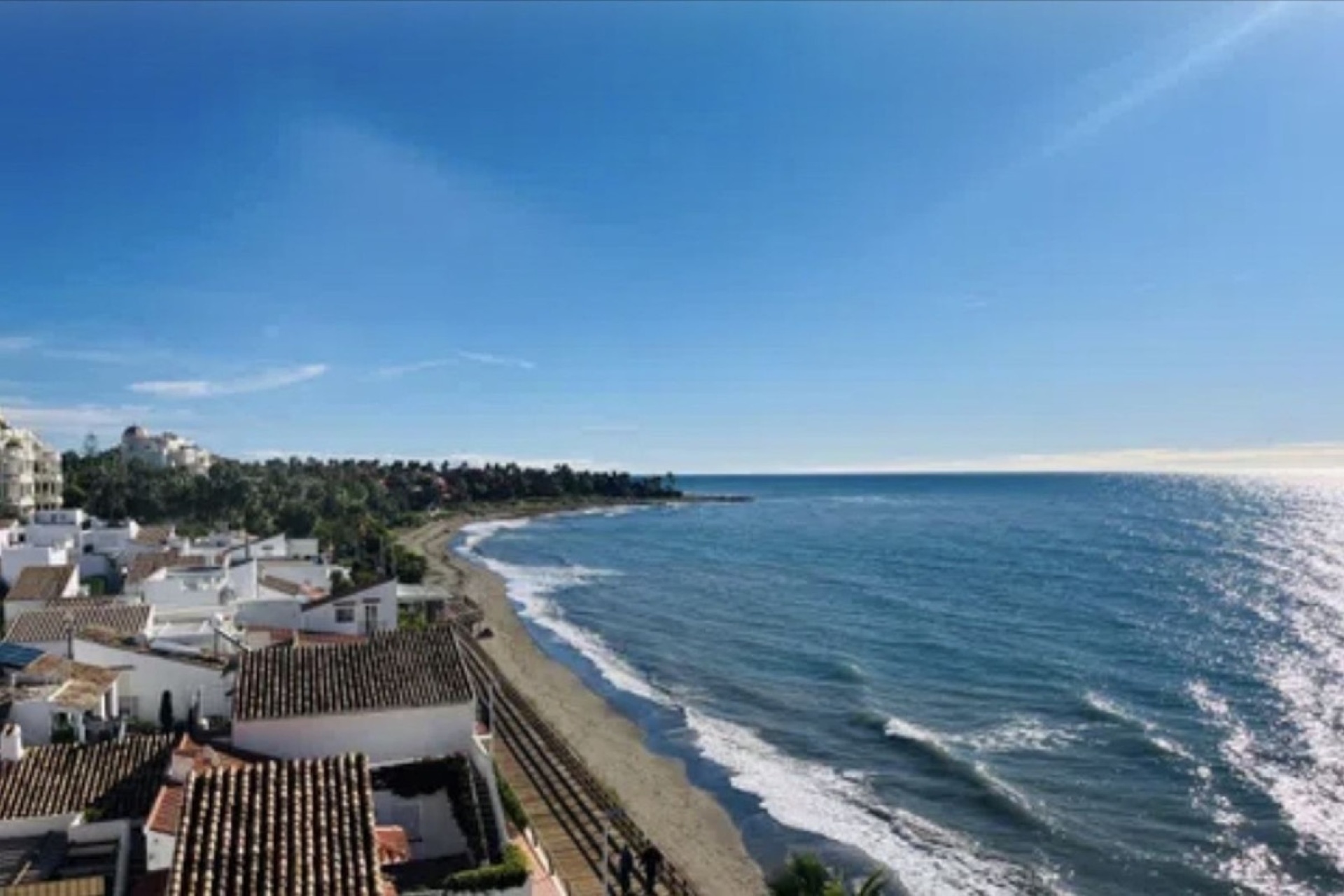 Resale - Town house - Estepona - Estepona Centro
