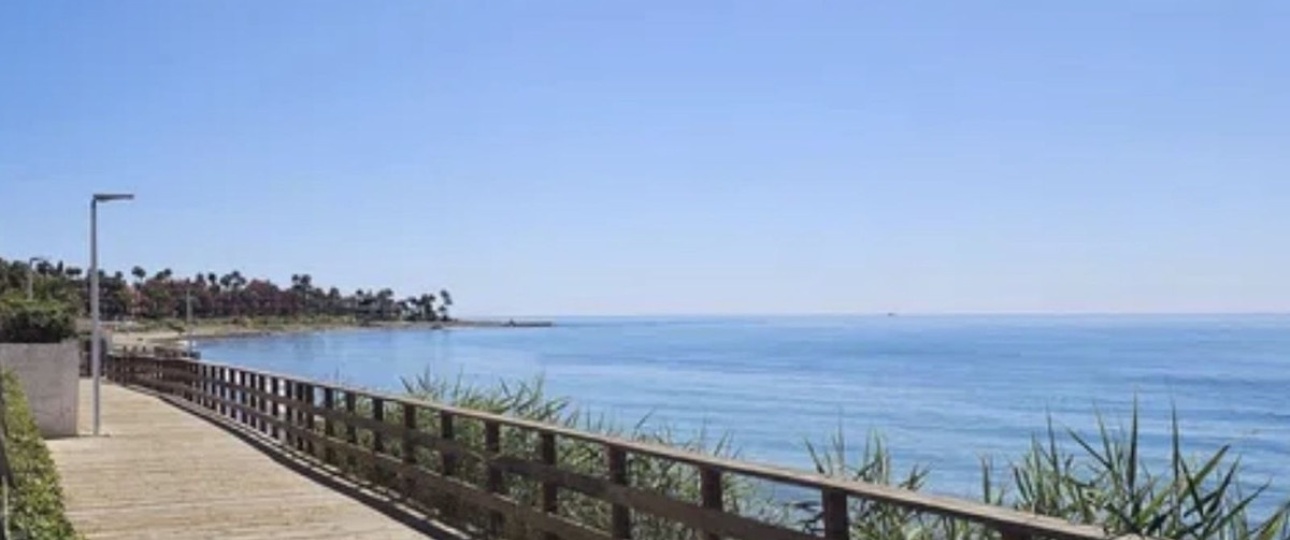 Resale - Town house - Estepona - Estepona Centro