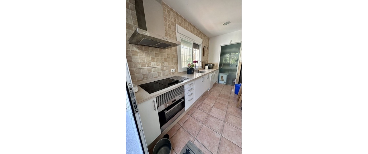 Resale - Town house - Estepona - Estepona Centro