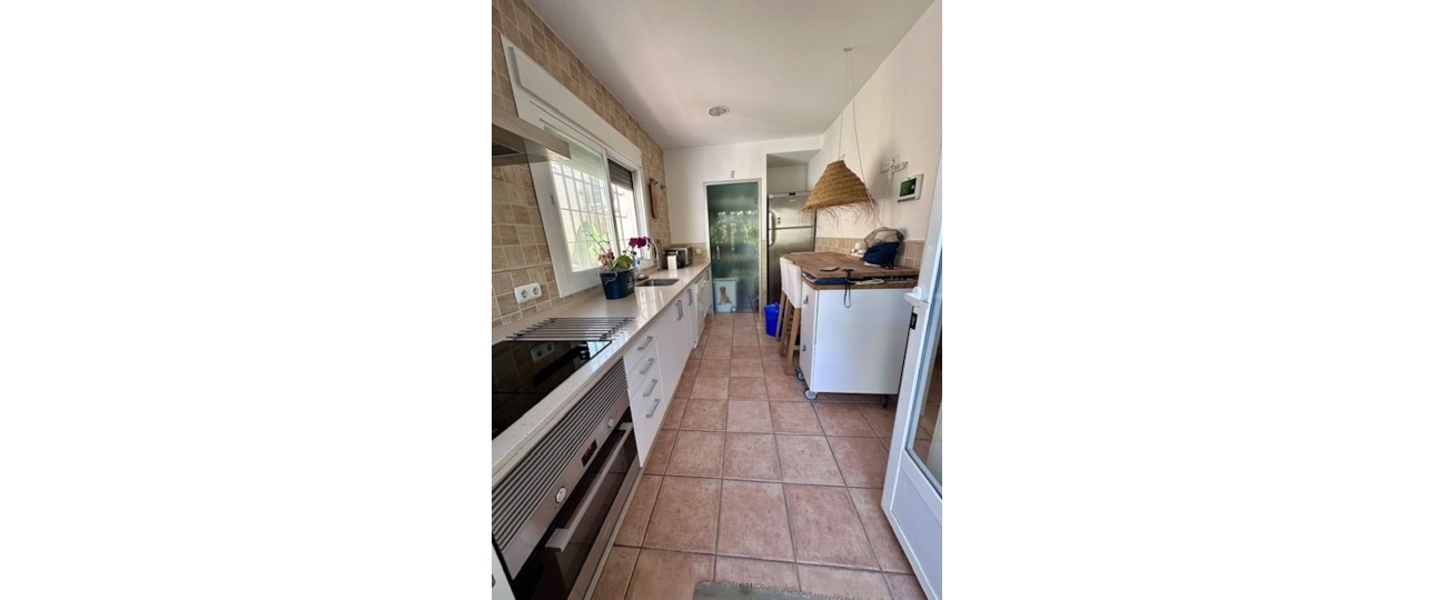 Resale - Town house - Estepona - Estepona Centro