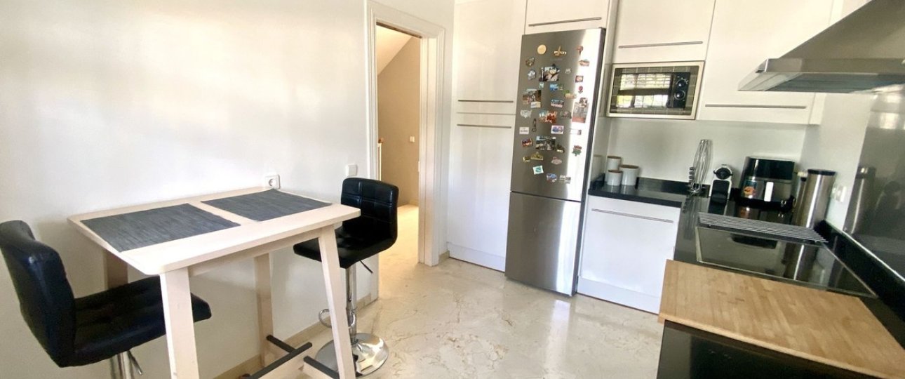 Resale - Town house - Estepona - Estepona Centro