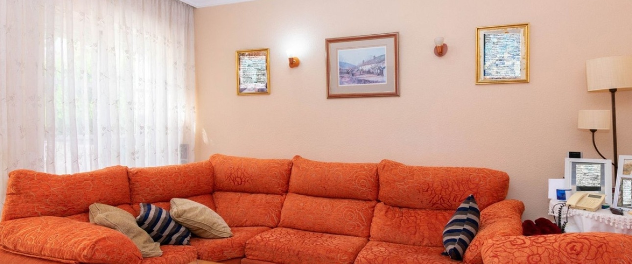 Resale - Town house - Estepona - Estepona Centro