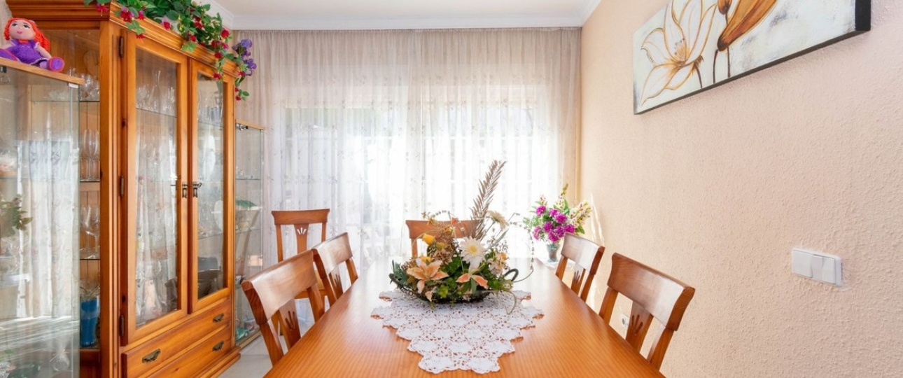 Resale - Town house - Estepona - Estepona Centro