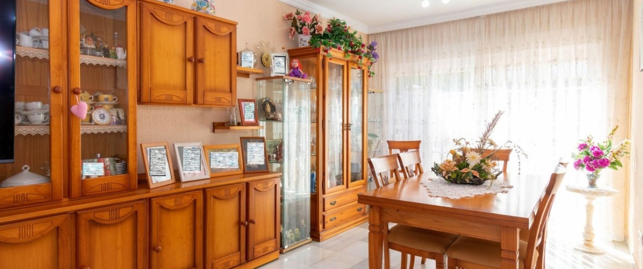 Resale - Town house - Estepona - Estepona Centro
