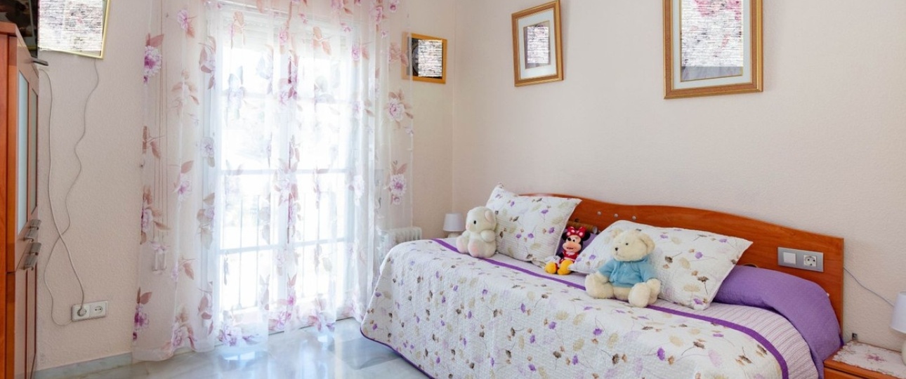 Resale - Town house - Estepona - Estepona Centro