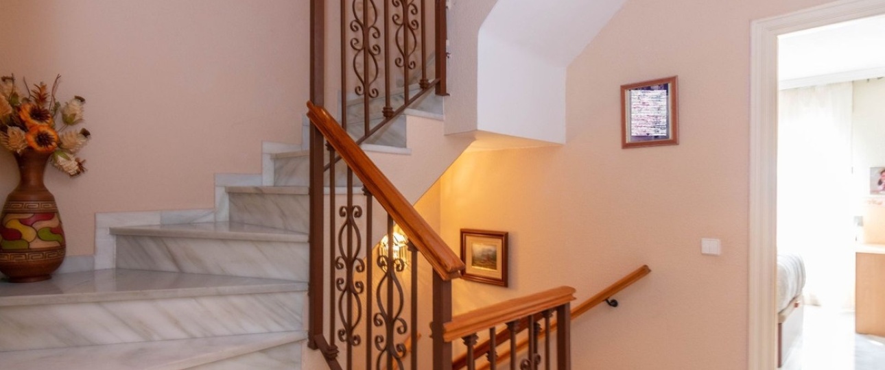 Resale - Town house - Estepona - Estepona Centro