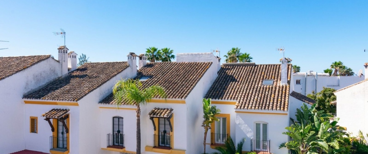 Resale - Town house - Estepona - Estepona Centro