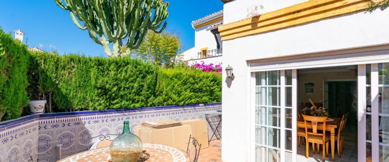 Resale - Town house - Estepona - Estepona Centro