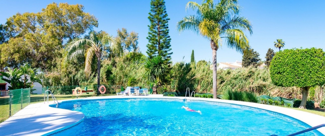 Resale - Town house - Estepona - Estepona Centro