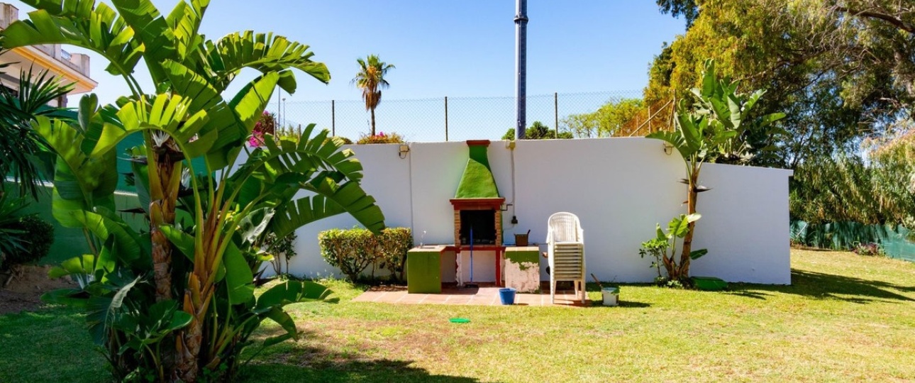 Resale - Town house - Estepona - Estepona Centro