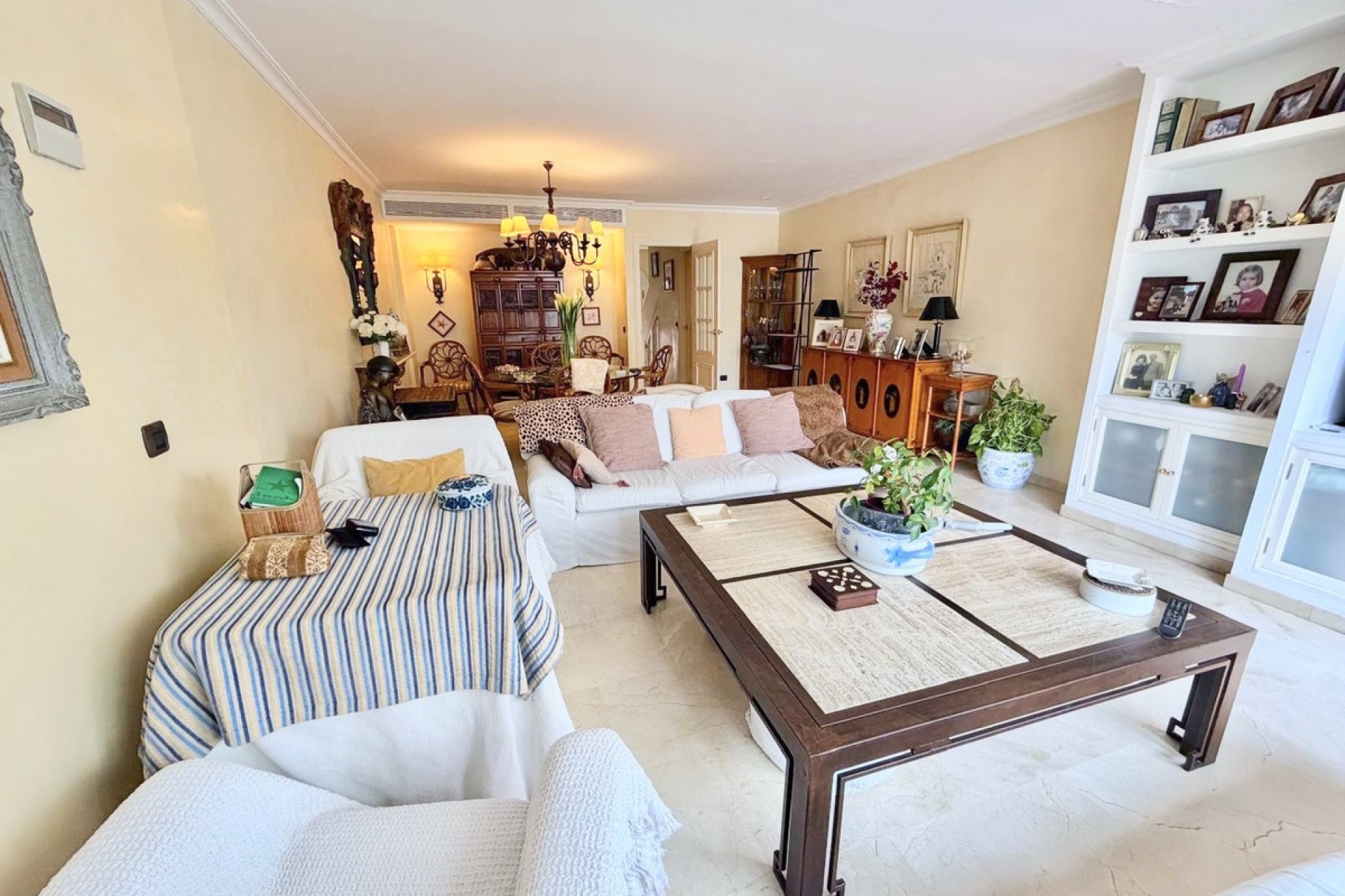 Resale - Town house - Estepona - Estepona Centro