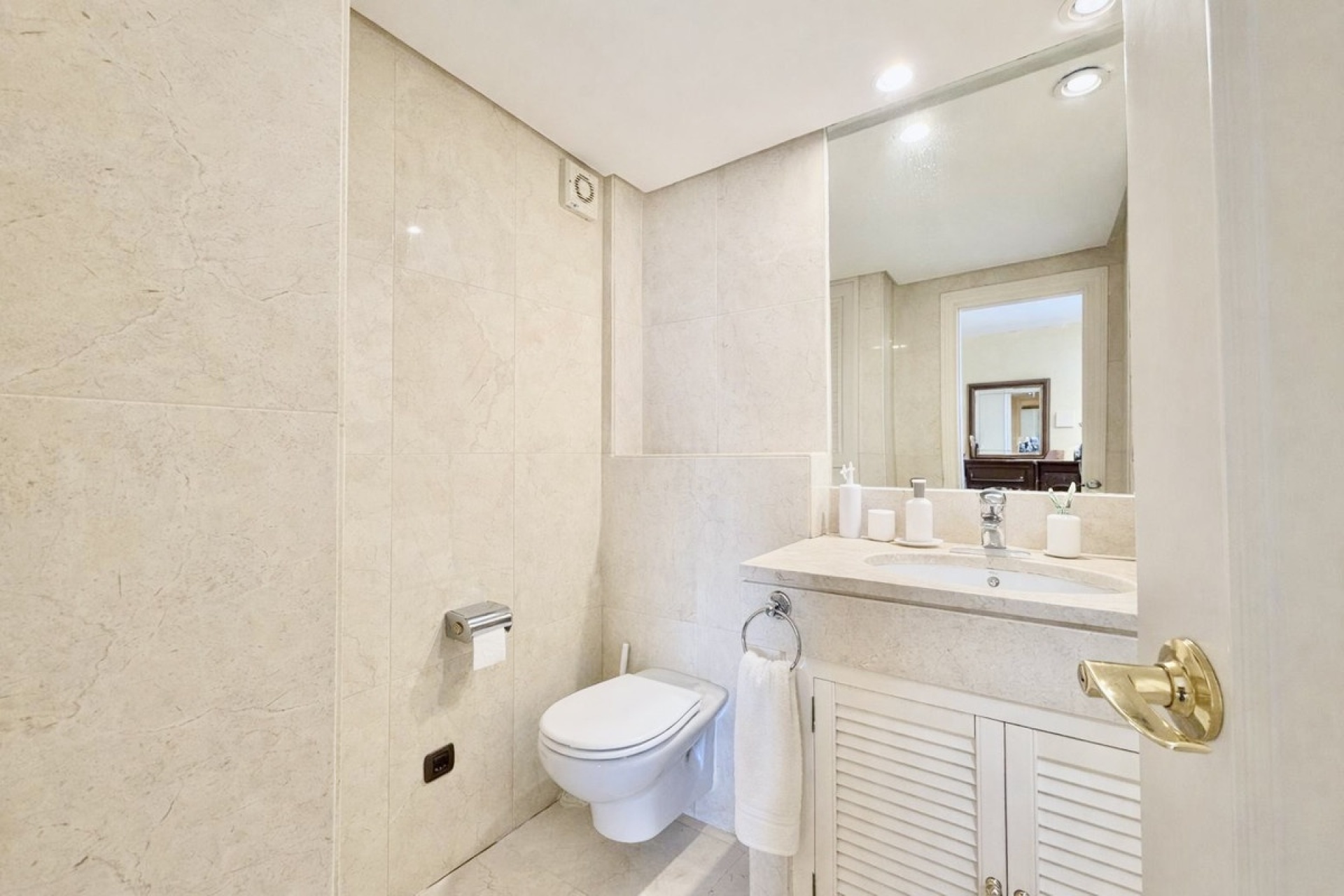 Resale - Town house - Estepona - Estepona Centro