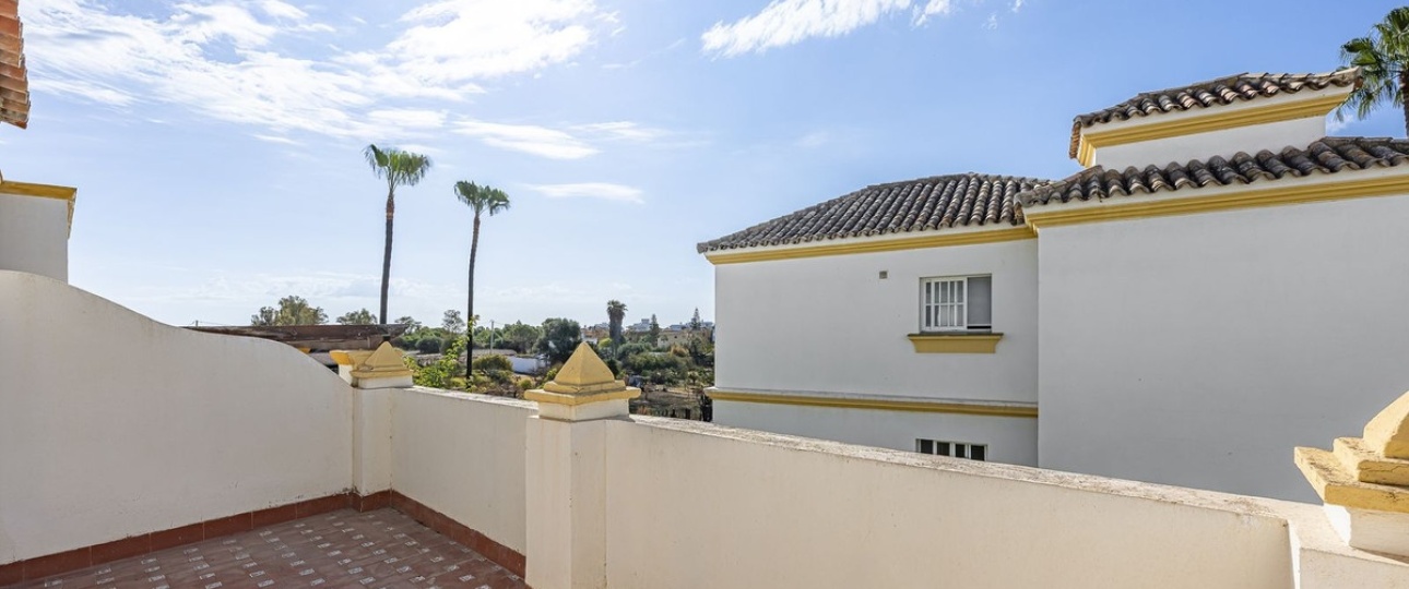 Resale - Town house - Estepona - Estepona Centro