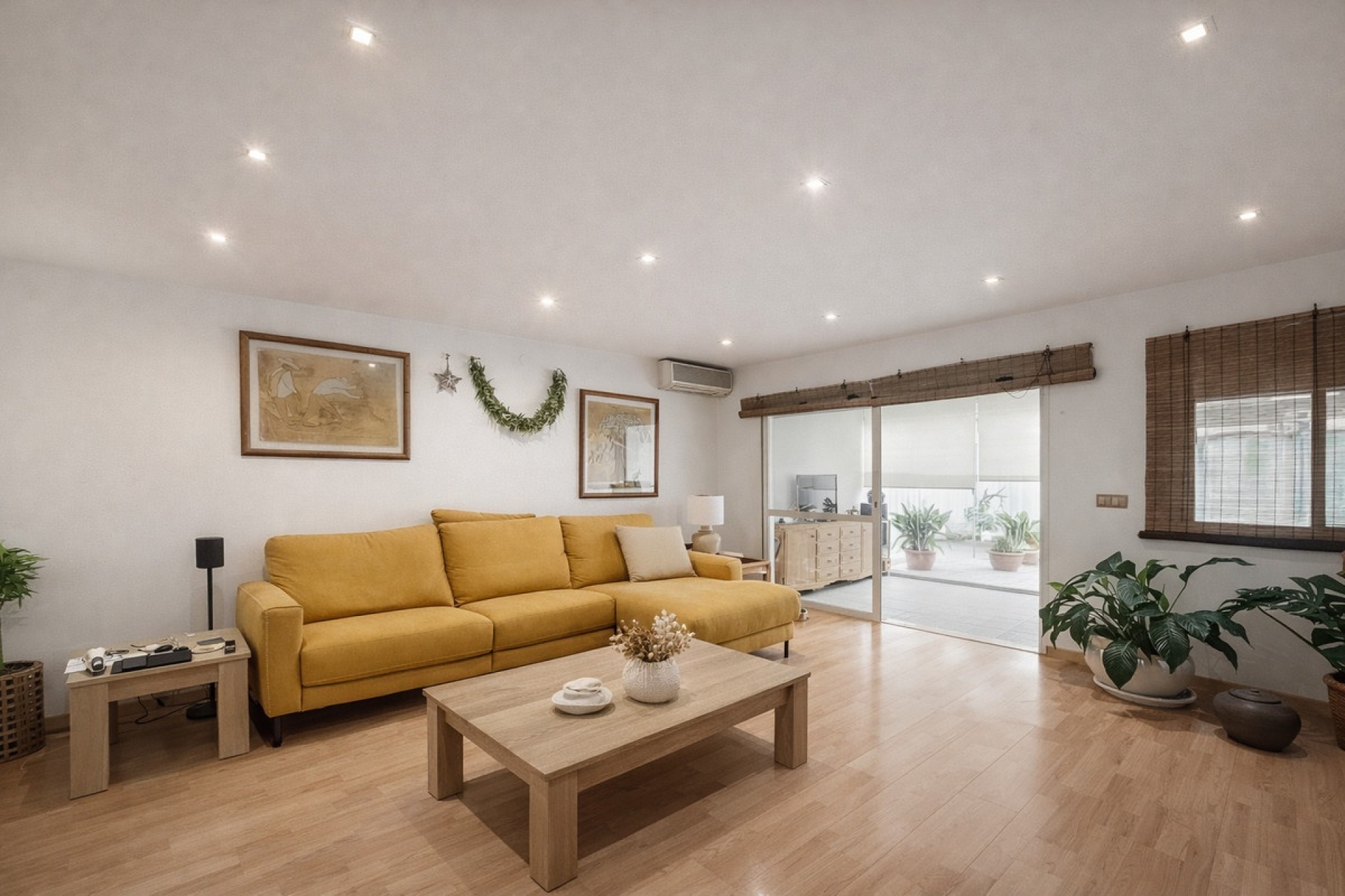 Resale - Town house - Estepona - Estepona Centro