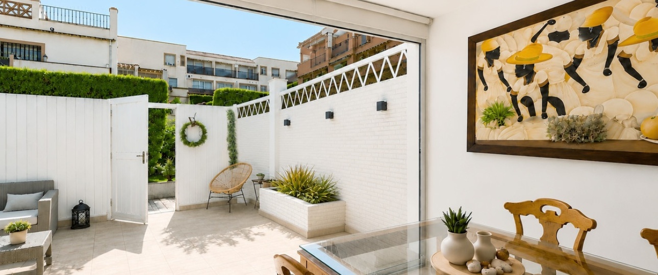 Resale - Town house - Estepona - Estepona Centro