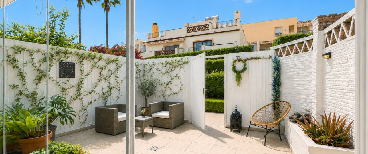 Resale - Town house - Estepona - Estepona Centro