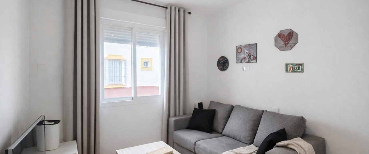 Resale - Town house - Estepona - Estepona Centro
