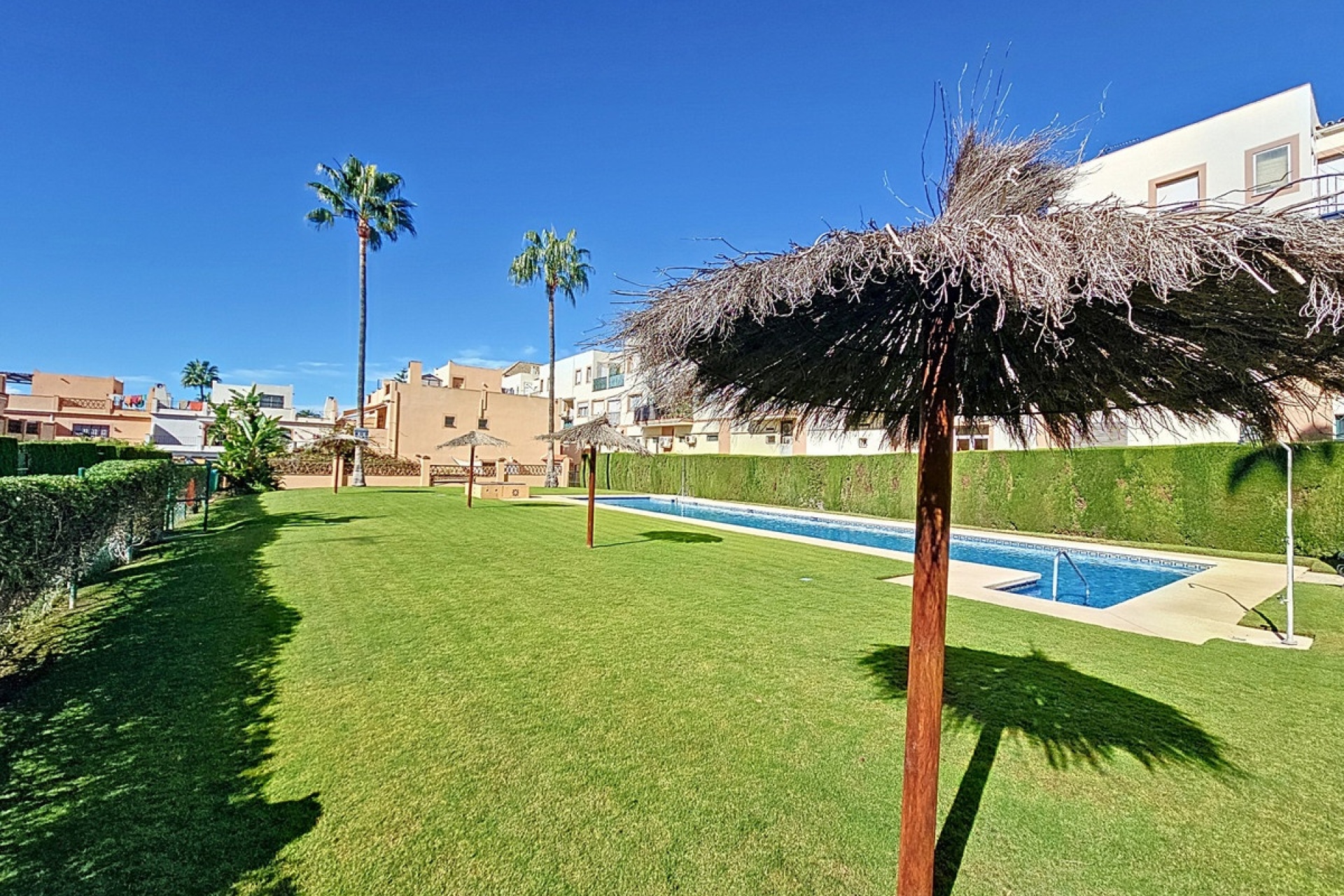Resale - Town house - Estepona - Estepona Centro