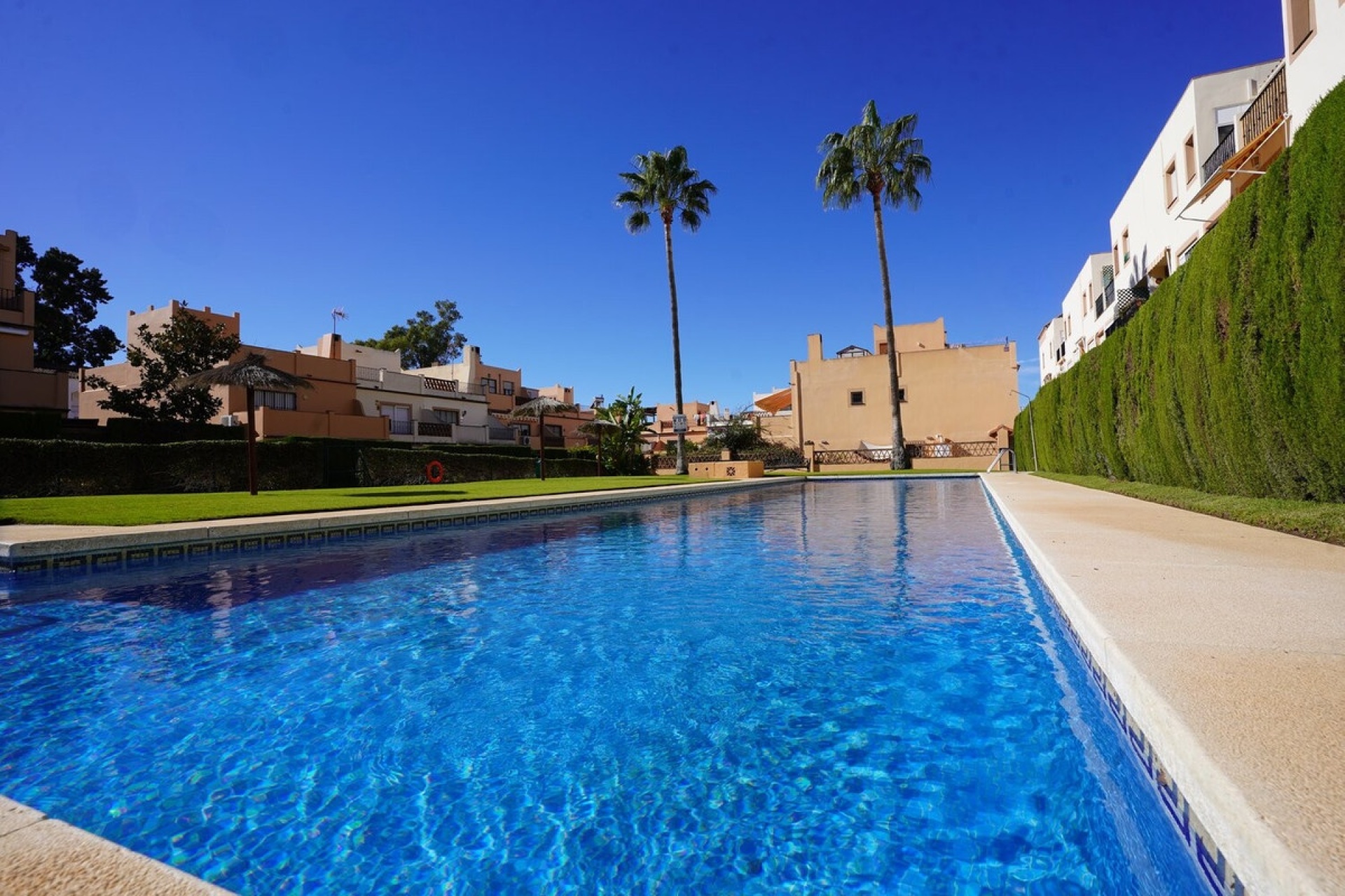 Resale - Town house - Estepona - Estepona Centro