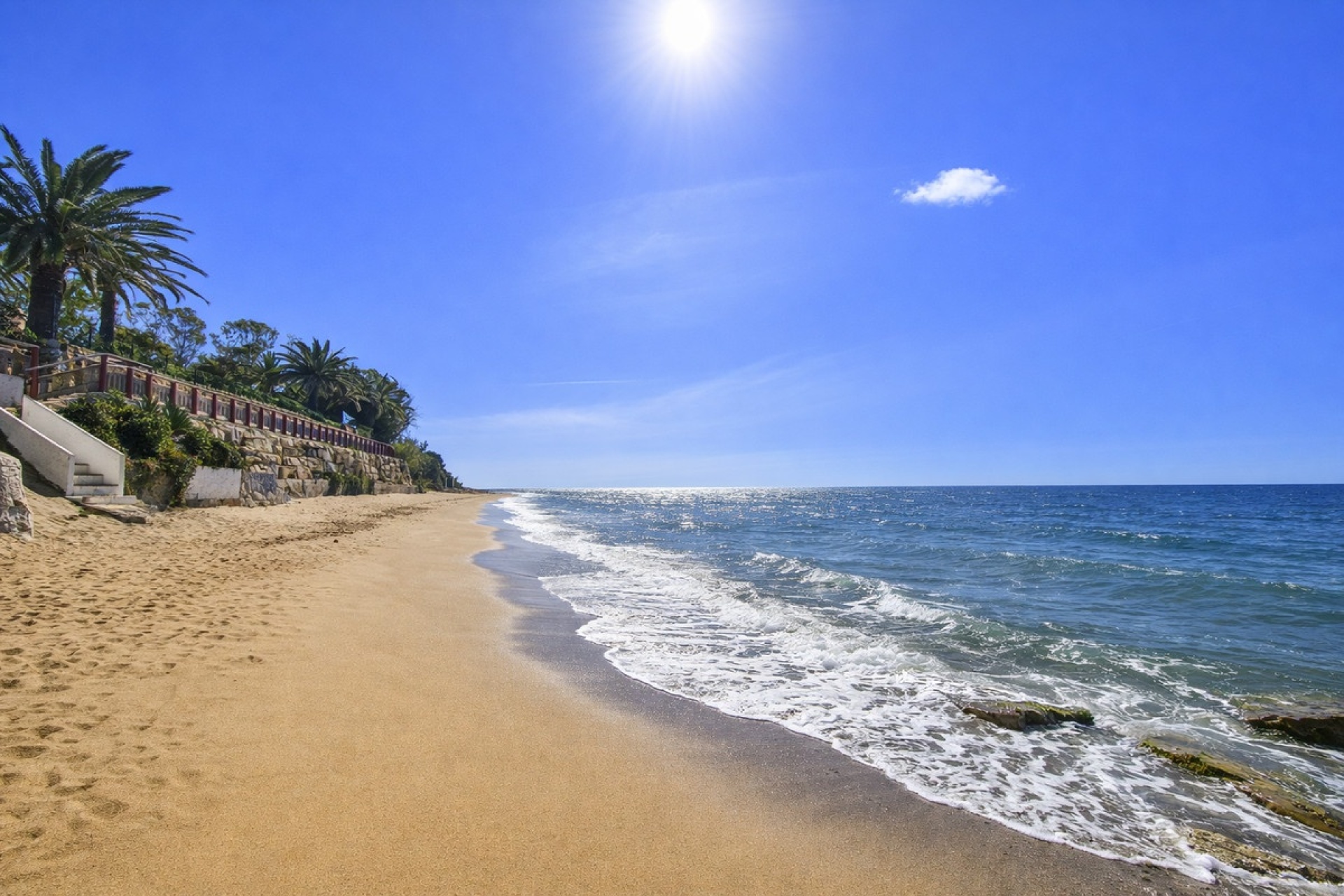Resale - Town house - Estepona - Estepona Centro