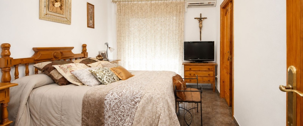 Resale - Town house - Estepona - Estepona Centro