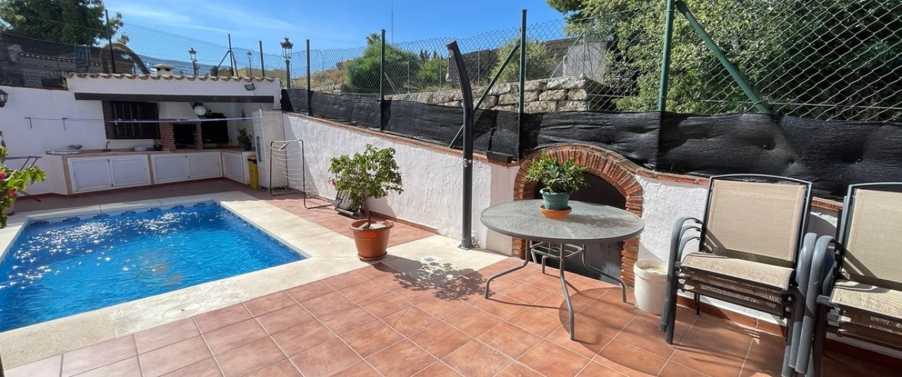 Resale - Town house - Estepona - Estepona Centro
