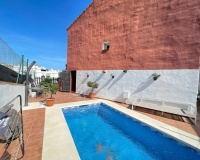 Resale - Town house - Estepona - Estepona Centro