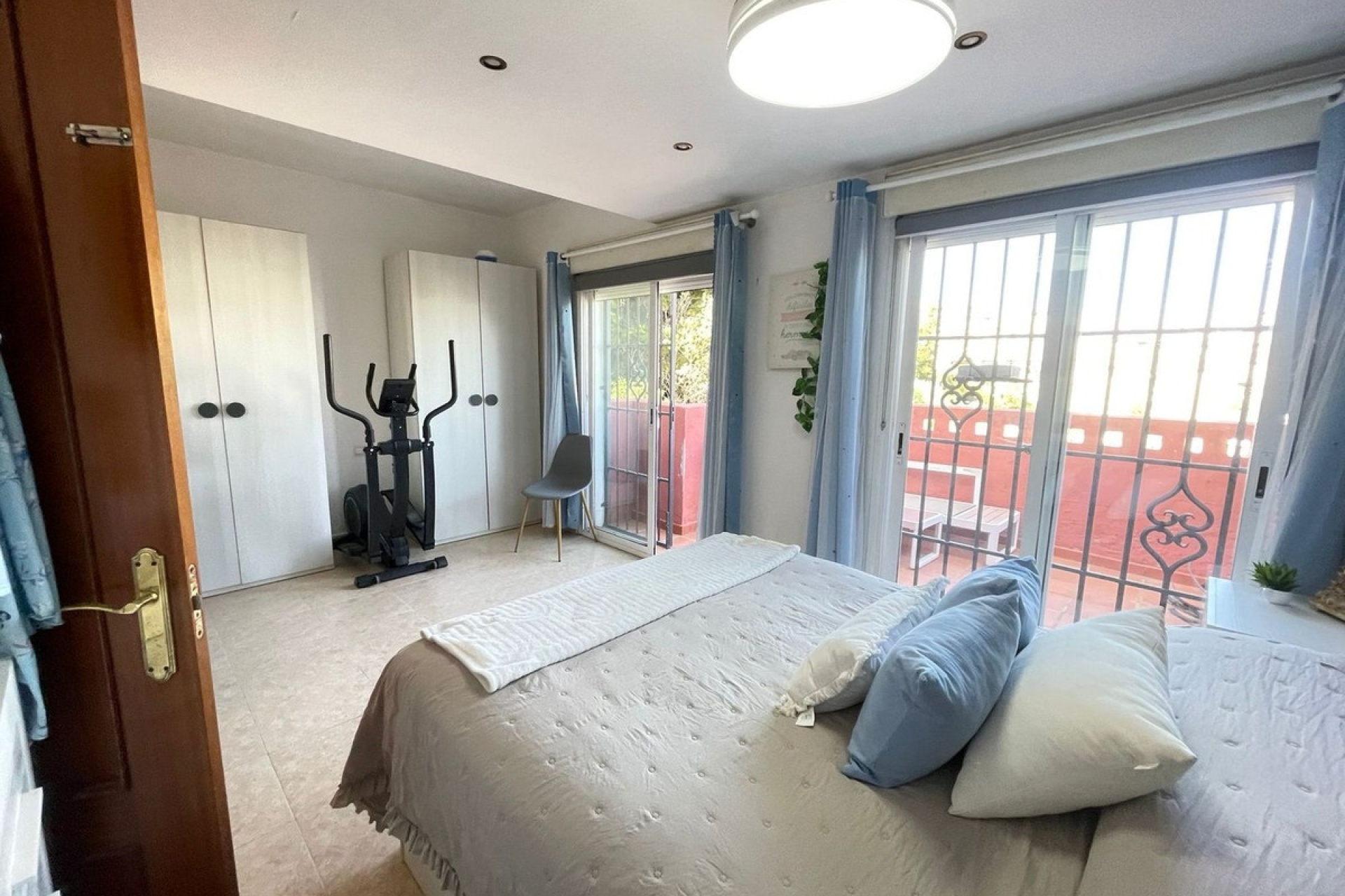 Resale - Town house - Estepona - Estepona Centro