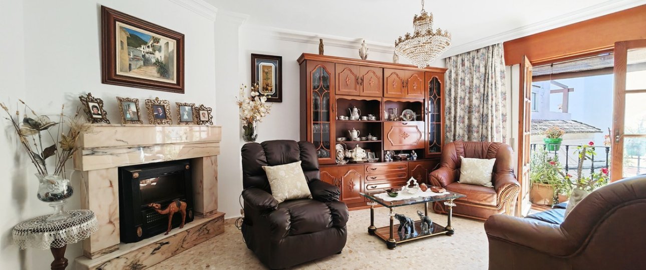 Resale - Town house - Estepona - Estepona Centro