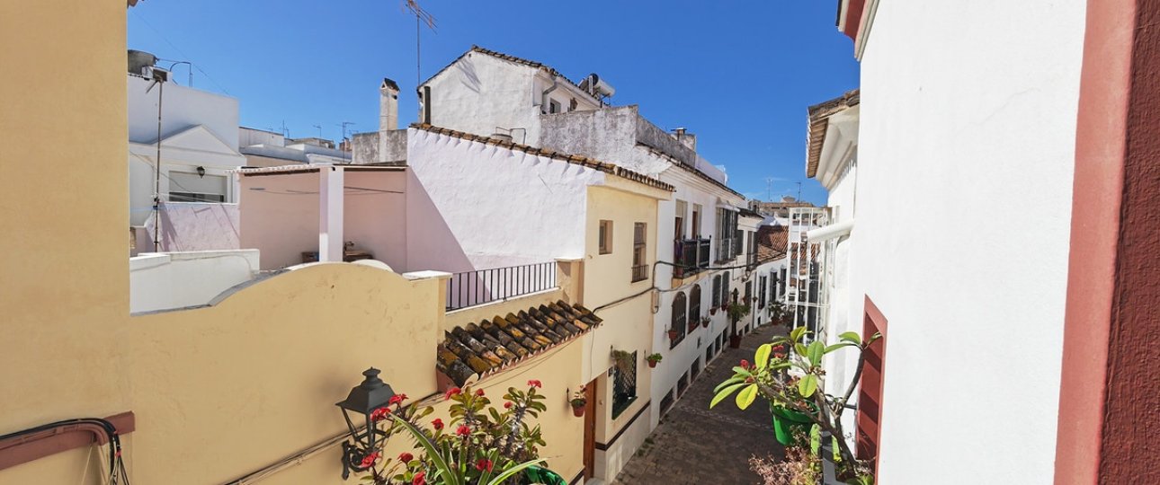 Resale - Town house - Estepona - Estepona Centro