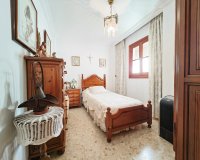 Resale - Town house - Estepona - Estepona Centro