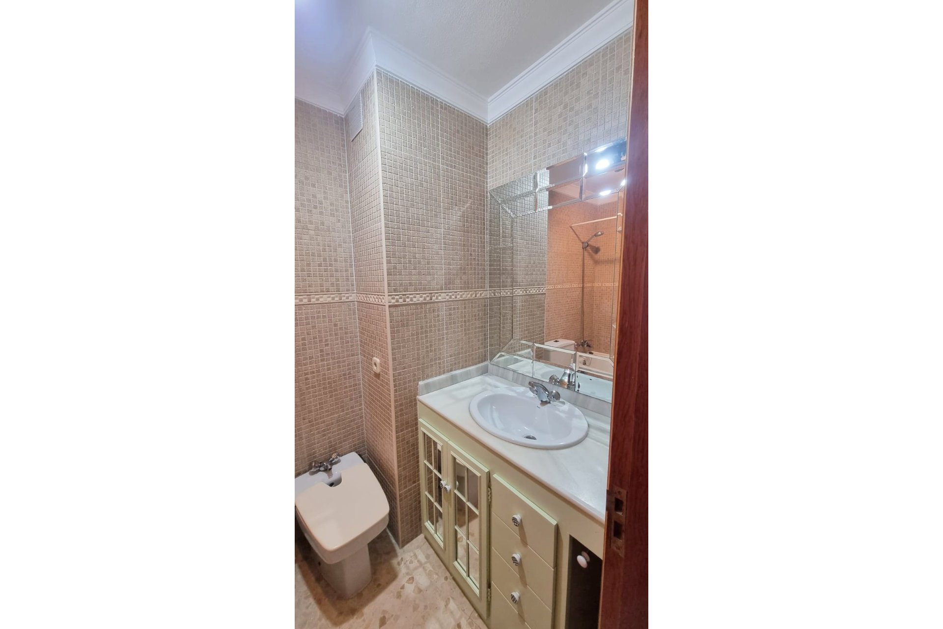 Resale - Town house - Estepona - Estepona Centro